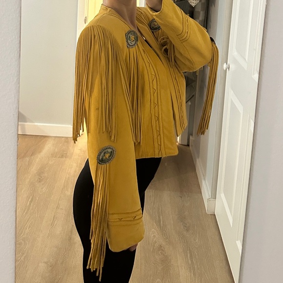 Vintage Leather Fringe Jacket - Picture 4 of 10